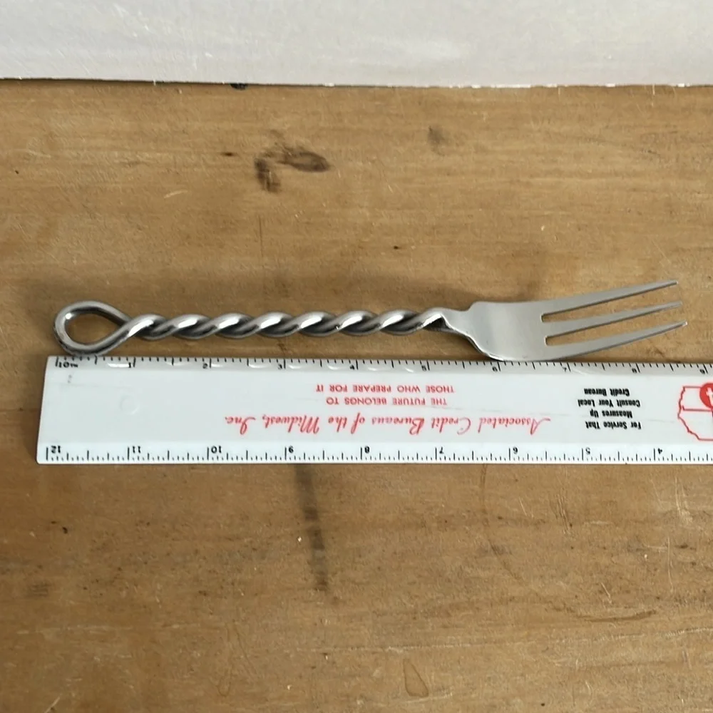 Gourmet Settings (GS) Silver Braid 18/10 Stainless Steel Flatware